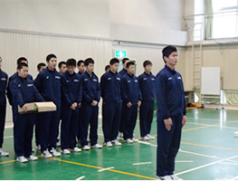 12月2日 県立工業高校・金沢商業高校に『おにぎり』を贈呈しました。